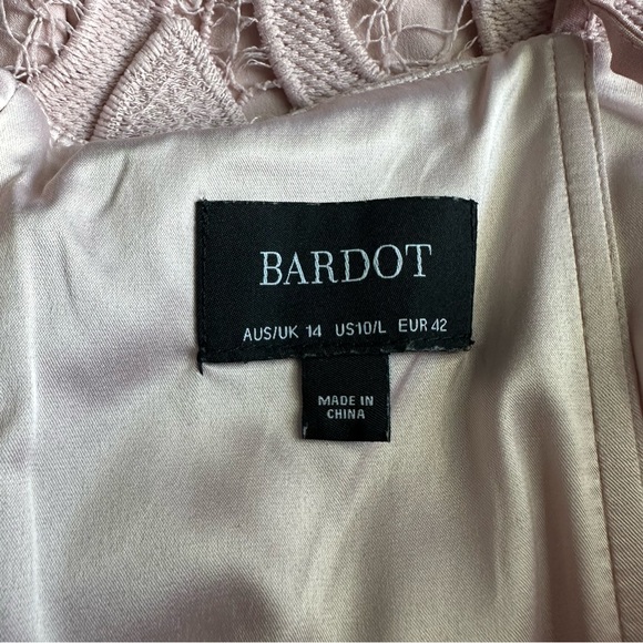 Women’s BARDOT Lina Lace Pink Rose Knee Length Sheath Dress Size 10 - Picture 10 of 13